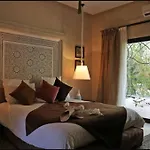 Rhoul Palace And Spa