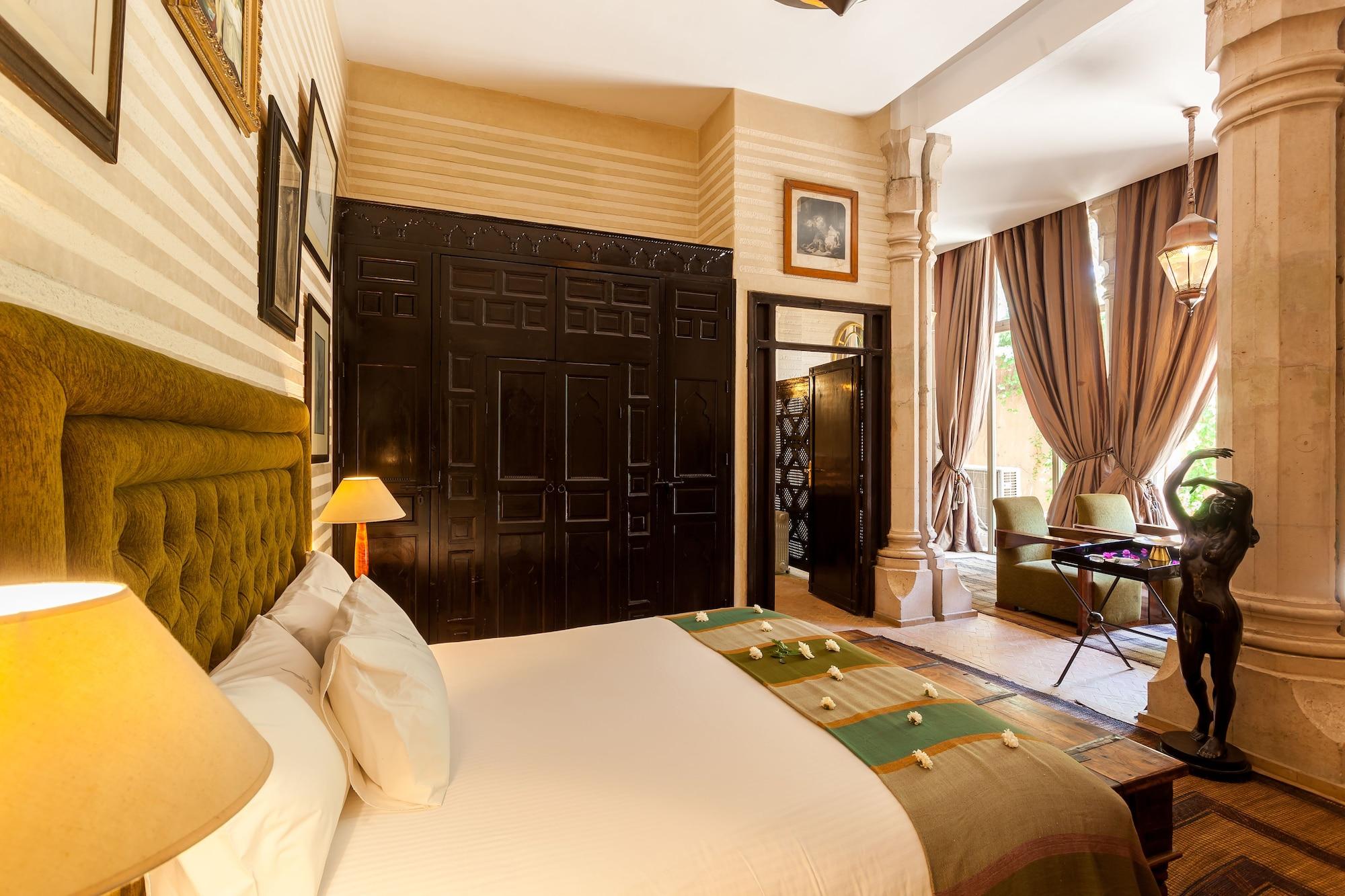 Rhoul Palace And Hotel 5*