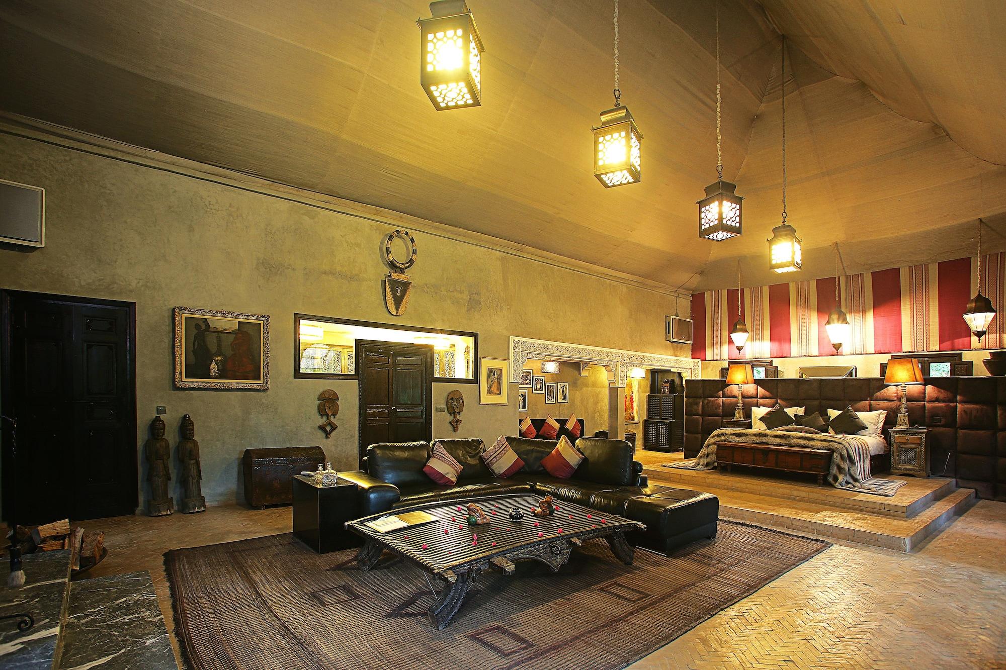 Rhoul Palace And Hotel 5*