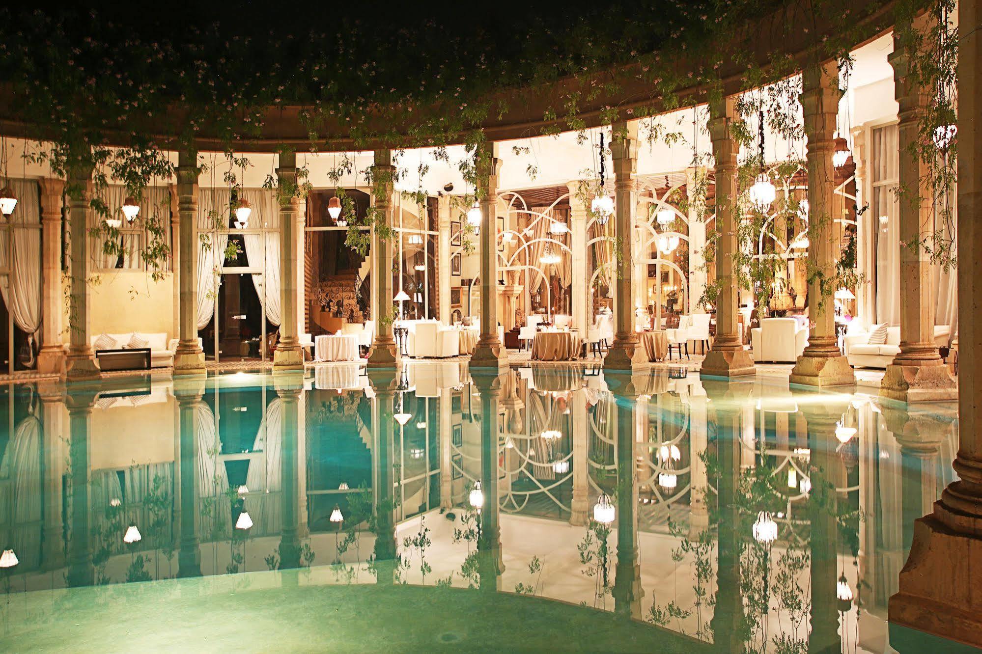 Hotel Rhoul Palace And